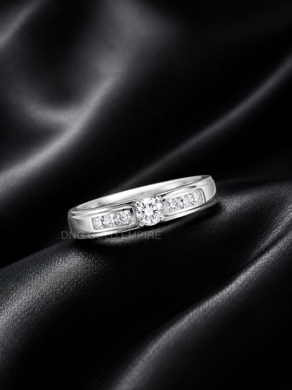 Cincin Batu Putih Swiss