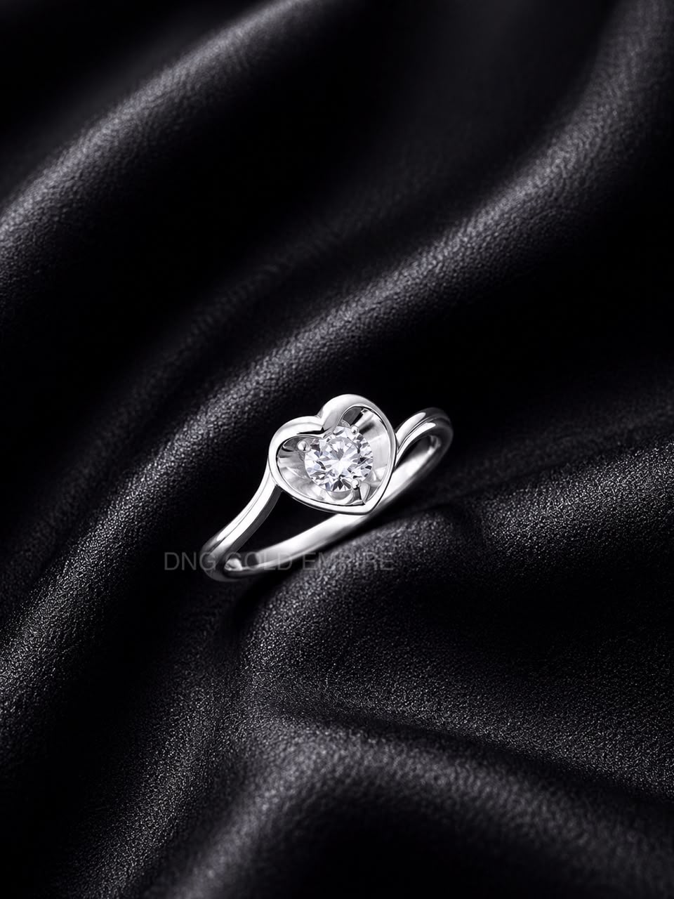Cincin Love Batu Permata