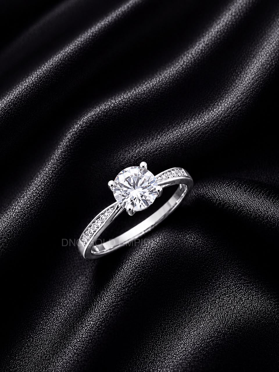 Cincin Batu Putih Swiss